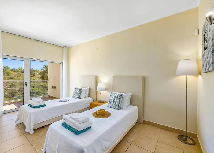 빌라 Casa Joao By *