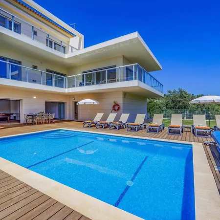 Casa Joao By * アルブフェイラ